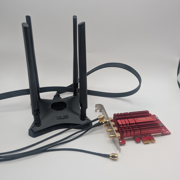 ASUS PCE AC88 AC3100 Dualband Wifi Adapter - Picture 1 of 3